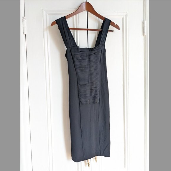 LA PERLA Black Square Neckline Sheath Mini Dress – Size S (US4 / IT40) - Picture 1 of 7